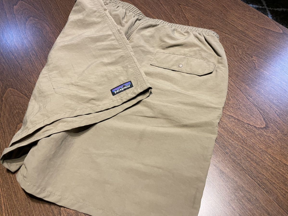 完売カラー！ アッシュタン patagonia パタゴニア バギーズショーツ バギーズロング 7インチ 58034
