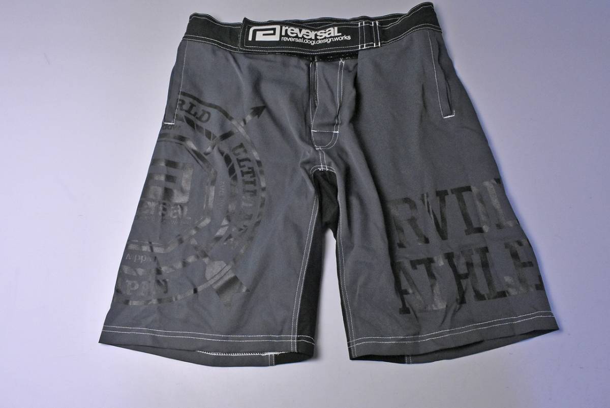 REVERSAL ★ リバーサル ★ ファイトパンツ ★ Sサイズ ★ グレー ★ ポケット付き ★ ハーフパンツ ★ ポリエステル ★ 中古品 ★ リバーサル reversal ファイトショーツ REVERSAL ショーツ FREEDOM