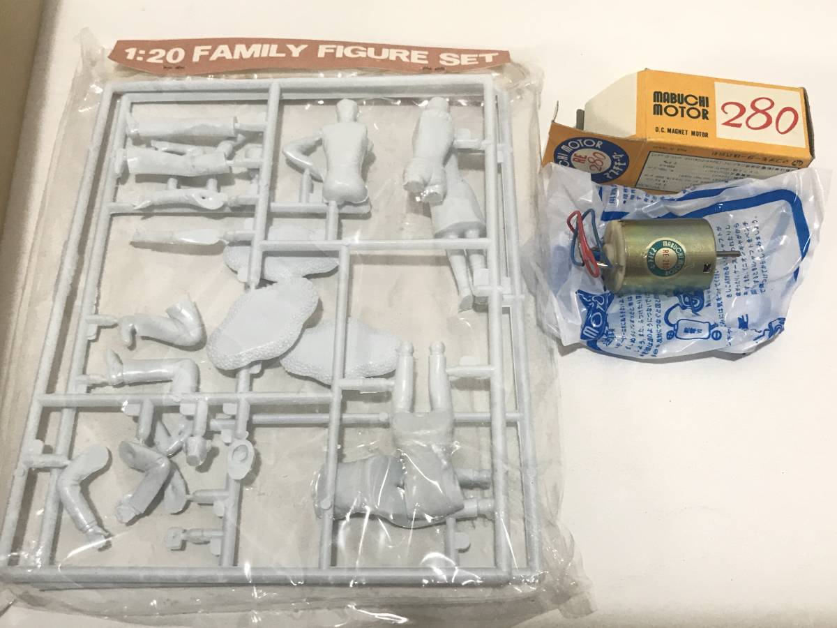 川崎 ヒューズ H500 ヘリコプター 1/20 ニチモ 日本模型 プラモ Hughes