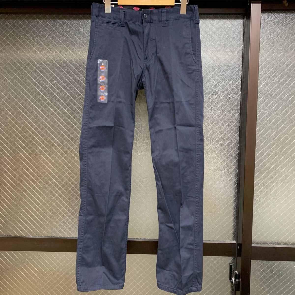 Dickies チノパン レディース ボトム パンツ Sサイズ W61 ディッキーズ 綿100 ネイビー Sサイズ 売買されたオークション情報 Yahooの商品情報をアーカイブ公開 オークファン Aucfan Com
