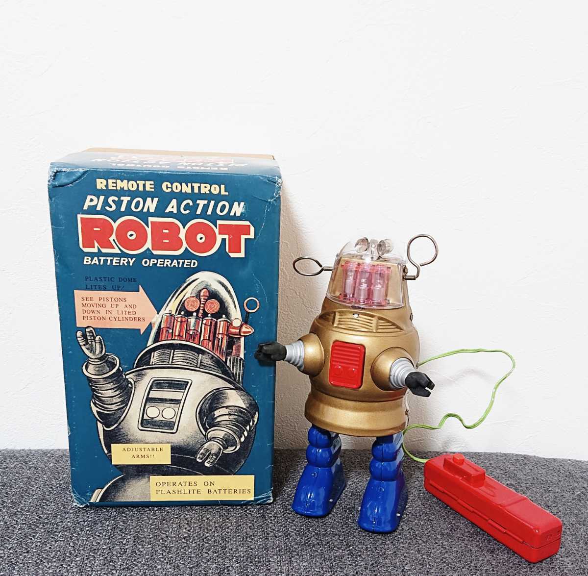 限定セール，新作 HA HA TOY ブリキ リモート コントロール ピストンアクション ロボット ゴールド(ロボット)｜売買されたオークション情報、yahooの商品情報をアーカイブ公開 - オークファン ロボット