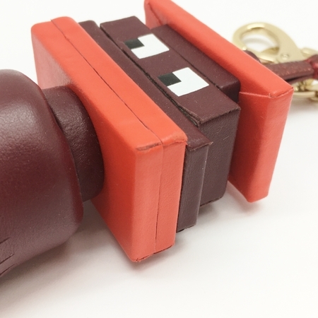 ANYA HINDMARCH アニヤハインドマーチ Tassel space Invader タッセル