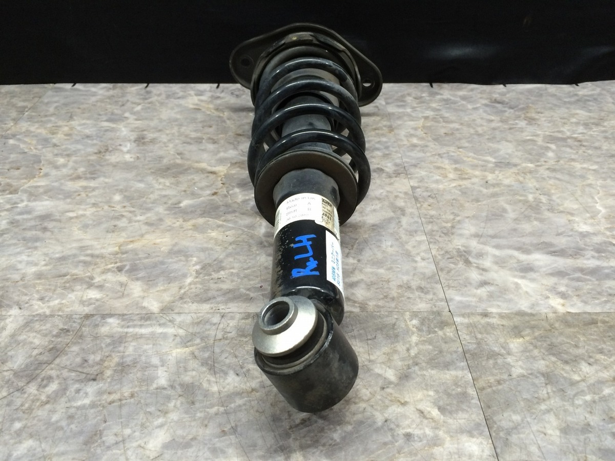 40 ミニ クーパー BMW リア 左 ストラット サスペンション コイル