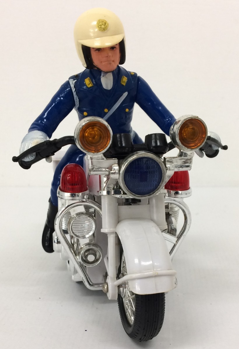 Ia453 ブリキ 日本製 白バイ隊員 ホンダ 玩具 レトロ 当時物 ミニカー 状態良 商用車 公用車 売買されたオークション情報 Yahooの商品情報をアーカイブ公開 オークファン Aucfan Com
