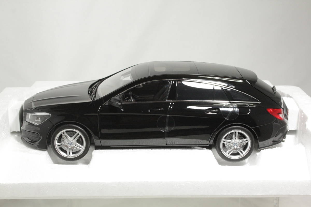 NOREV 1/18 メルセデス ベンツ CLA シューティングブレーク black 2015