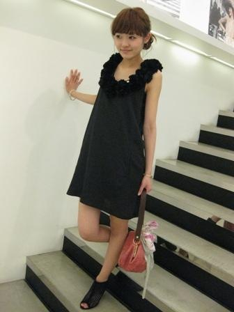 Rosso黒ワンピース結婚式二次会ドレス ワンピース 売買されたオークション情報 Yahooの商品情報をアーカイブ公開 オークファン Aucfan Com