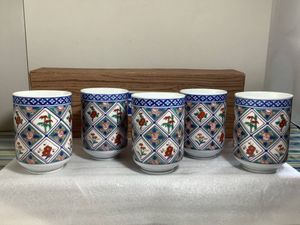 有田焼 哲山のYahoo!オークション(旧ヤフオク!)の相場・価格を見る