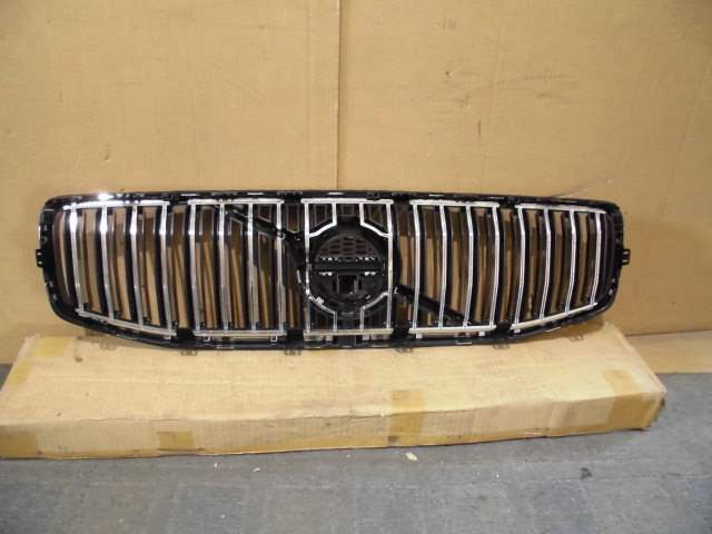 VOLVO V60 ZB グリル 31479290 ボルボ ボルボS60⁄V60 (ZB) モメンタム