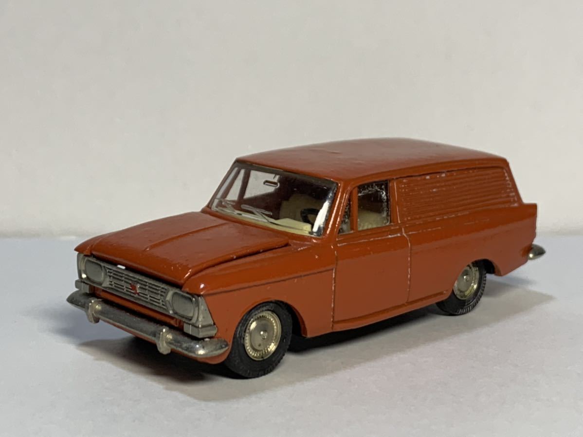 NOVOEXPORT 1/43 CCCP モスクビッチ 434 Moskvich USSR 旧ソ連 LADA