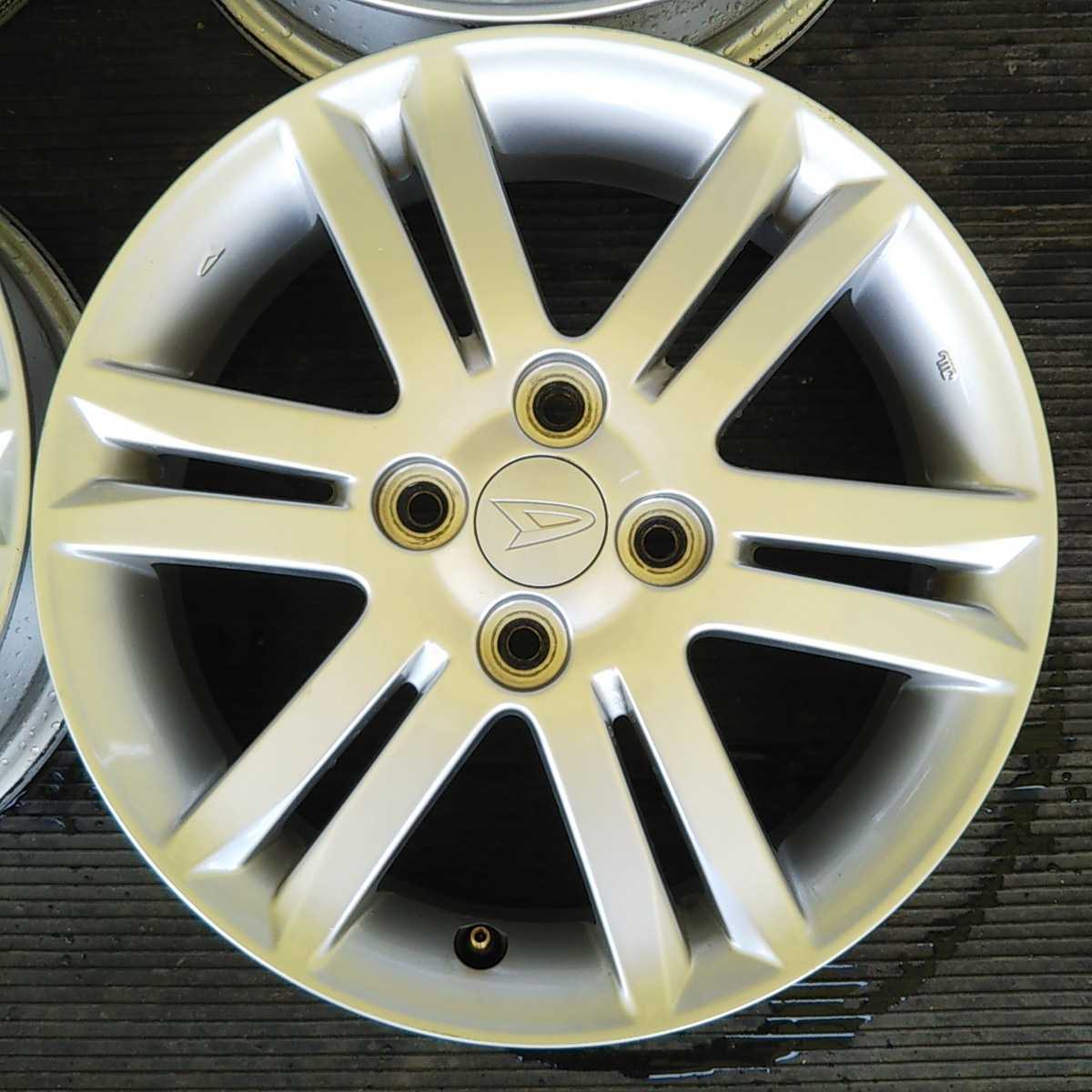 ダイハツ純正アルミホイール4本セット 15×4.5J PCD:100 ET:45 4穴