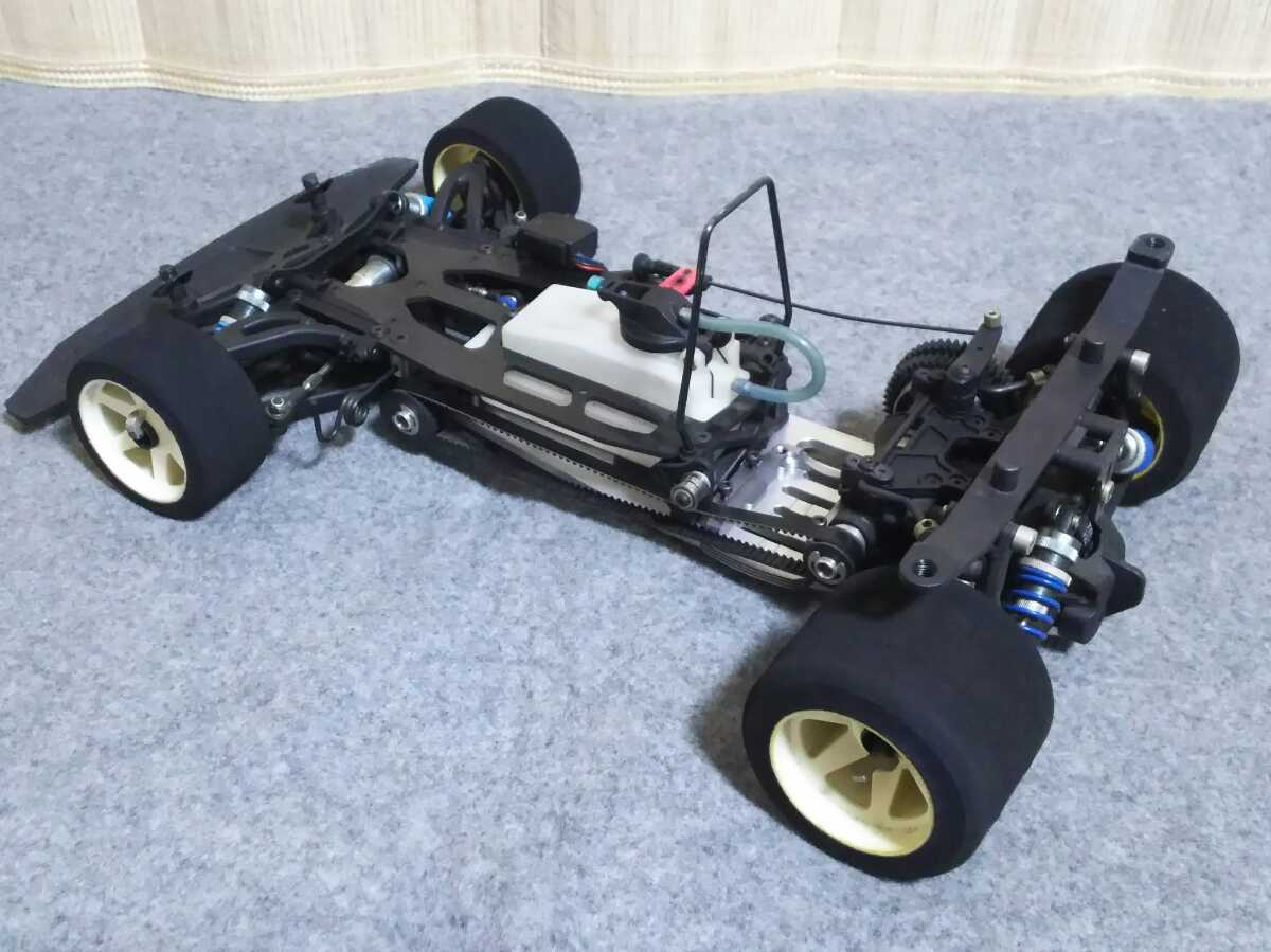 ☆ムゲン製RCレーシングエンジンラジコンカーMRX4ボディー付き(used