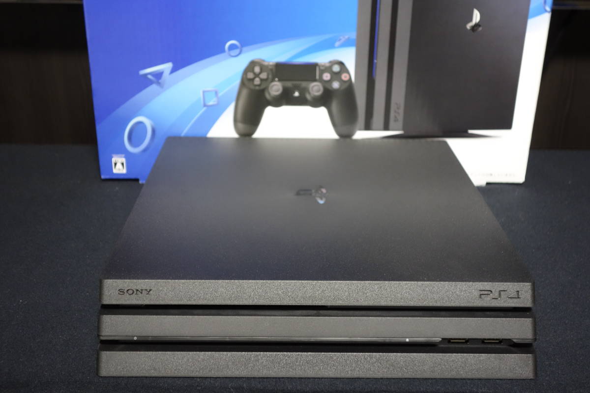PlayStation 4 Pro (プレイステーション4 プロ) ジェット・ブラック 1TB [PS4 ゲーム機本体] CUH-7000BB01