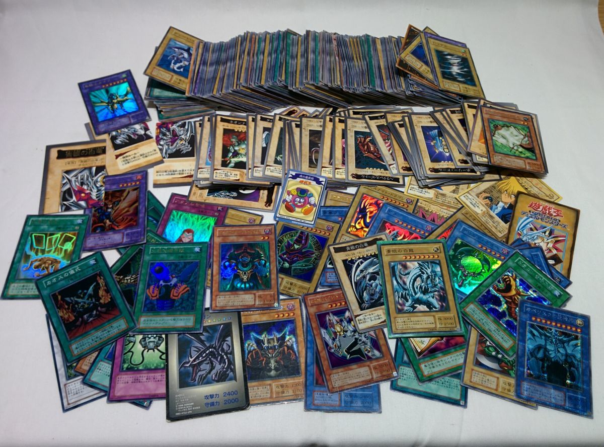 【まとめ売り】遊戯王カード コナミ バンダイ バンダイ版 バンダイ(遊戯王 まとめ売り トレカファイル ブルーアイズ
