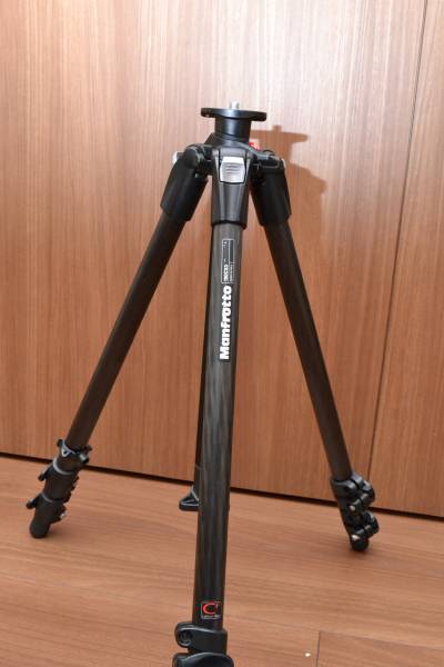 マンフロット190CXPRO3 190CX カーボンファイバー三脚(三脚)｜売買され 