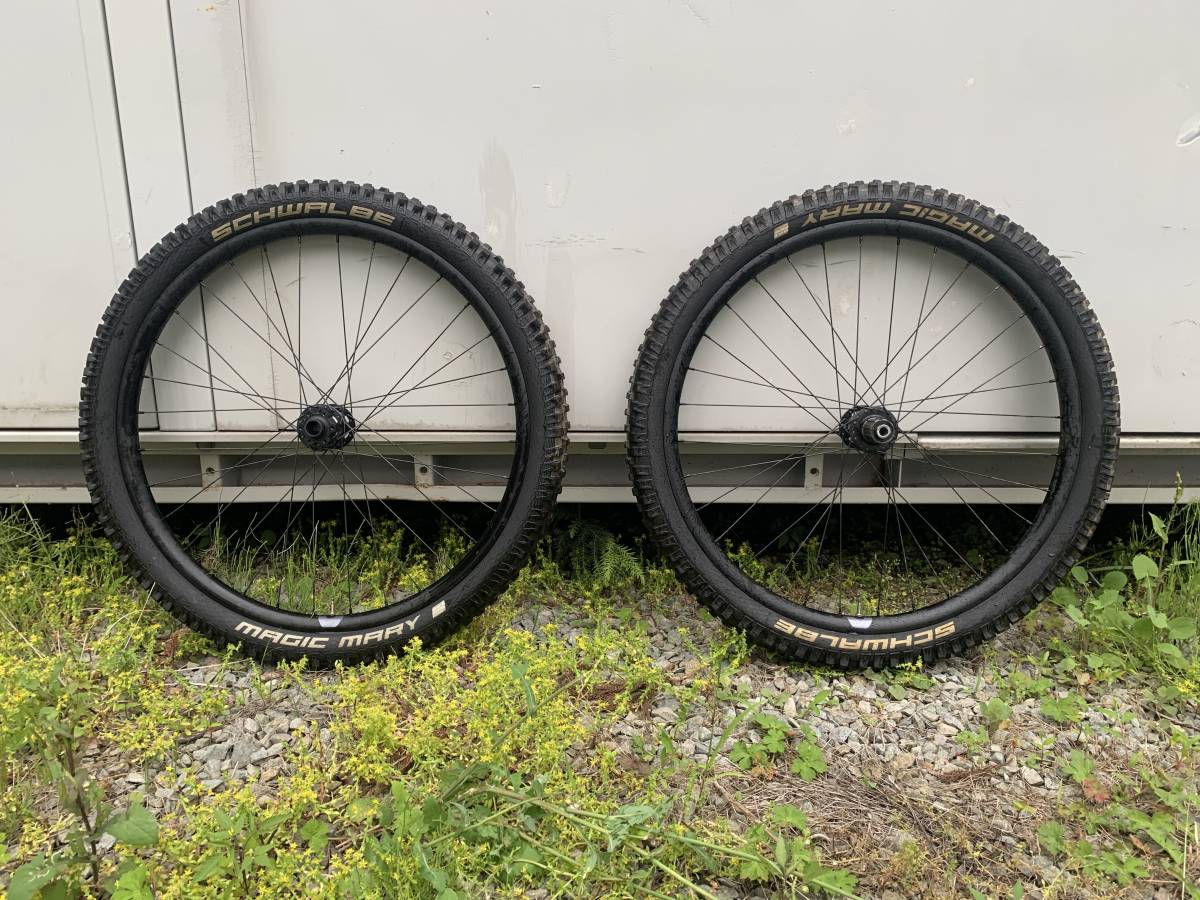 新品，人気セール 【中古】GIANT完成車外し 27.5インチホイール前後2本 
