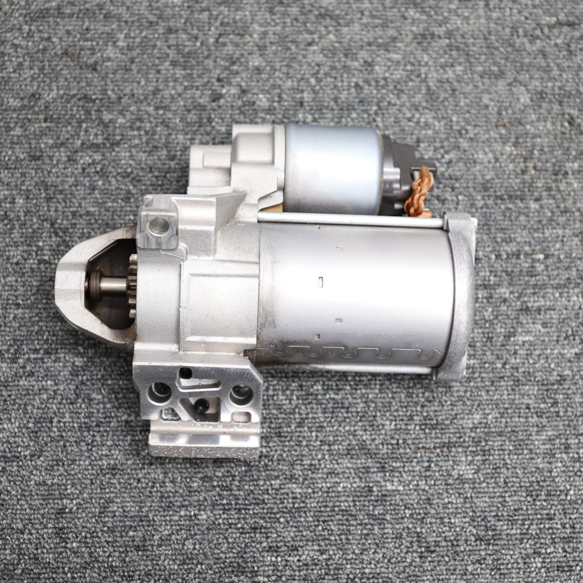 B-12]BMW F32 4N20 420i セルモーター スターターモーター 12418621839 