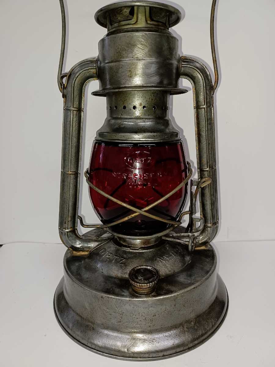 Dietz Little Giant Vintage Lantern 0 - Hour Etsy eBay Red | GIANT
