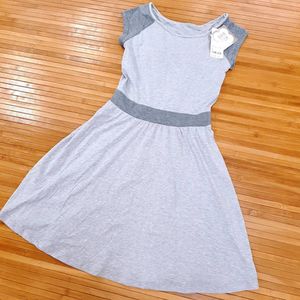 ユニクロ ブラ ワンピのヤフオク の相場 価格を見る ヤフオク のユニクロ ブラ ワンピのオークション売買情報は57件が掲載されています