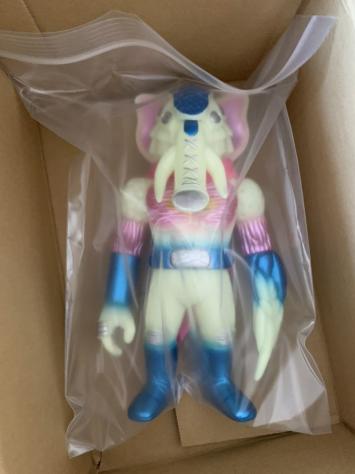 リアルヘッド　NEOONE エレマックス　ソフビ エレマックス NEO ネオワン ONE 真頭玩具 リアルヘッド ソフビ