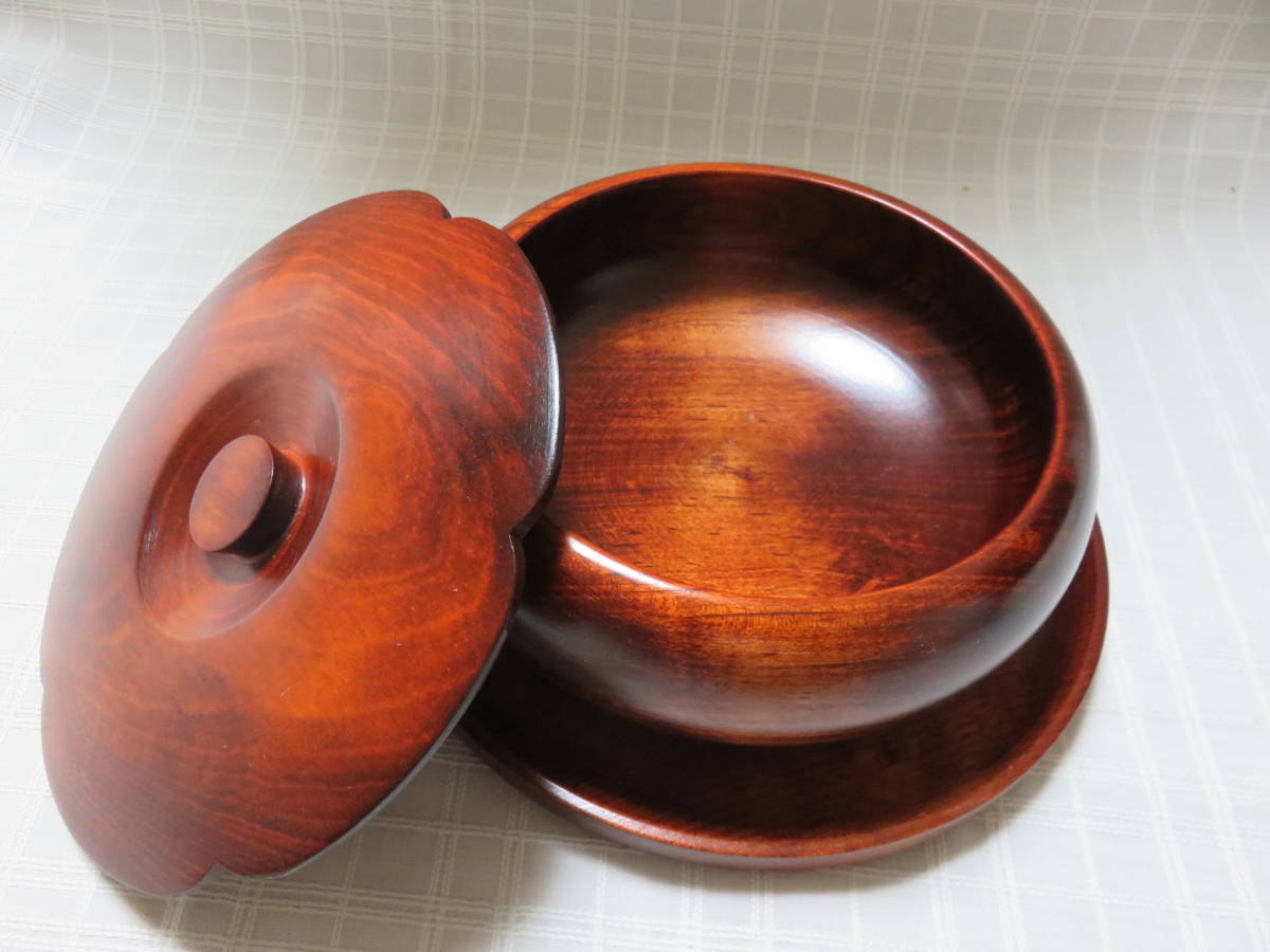 木製漆器 くり貫き 蓋付き菓子器 丸盆 花型 お盆 菓子入れ 来客 茶道具 昭和レトロ ちゃぶ台m24 菓子器 喰籠 売買されたオークション情報 Yahooの商品情報をアーカイブ公開 オークファン Aucfan Com