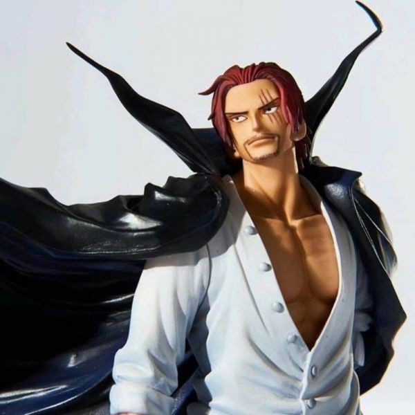 限定 ワンピース シャンクス フィギュア コレクション ギフト プレゼント 海賊 刀 マント One Piece 売買されたオークション情報 Yahooの商品情報をアーカイブ公開 オークファン Aucfan Com