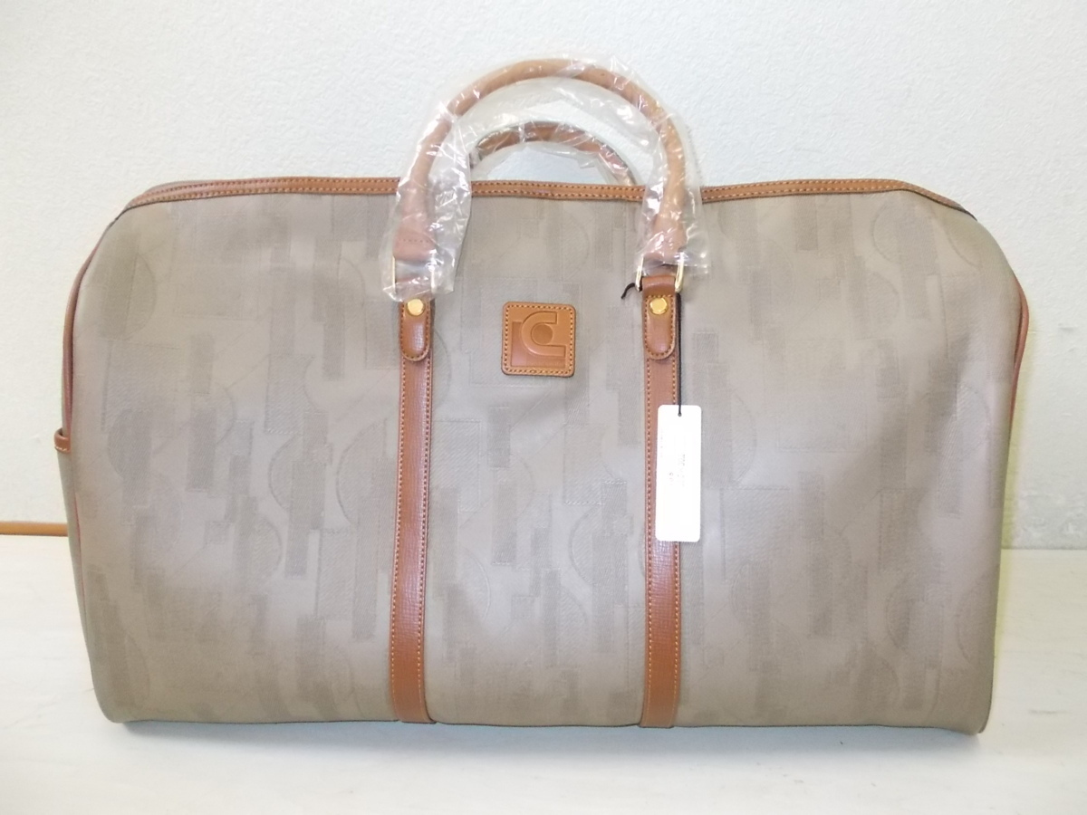 定番人気，豊富な e103◇新品 Pierre Cardin ボストンバッグ◇未使用品 