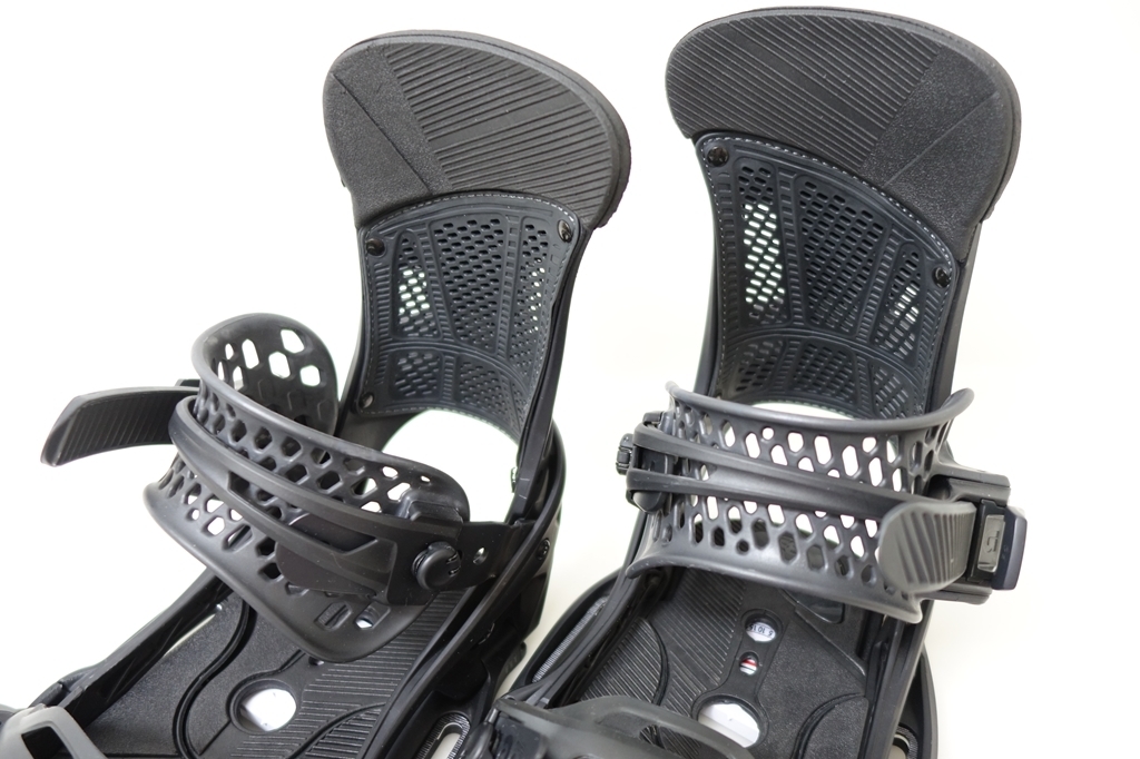 BURTON MALAVITA Mサイズ18-19 BURTON MALAVITA Mサイズ 18-19