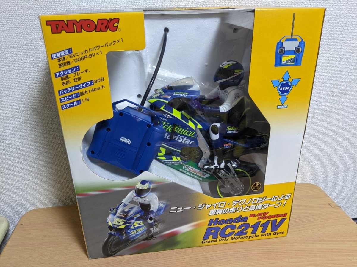 ホンダ/HONDA RC211V 1/6 TAIYO/モビスター モトGPレーシング/ハングオンレーサー/オンロードジャイロバイク/ラジコン/動作確認済/Z320572