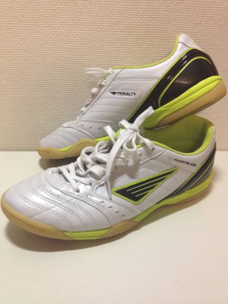 ペナルティ Penalty フットサルシューズ 25 5cm 25 5cm 売買されたオークション情報 Yahooの商品情報をアーカイブ公開 オークファン Aucfan Com