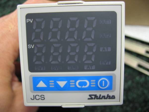 神港テクノス 温度調節計 JCS-33A-S/M A2 神港テクノス 温度調節器 JCS-33A-S/M-W(5A) 新品(電気計測器)｜売買