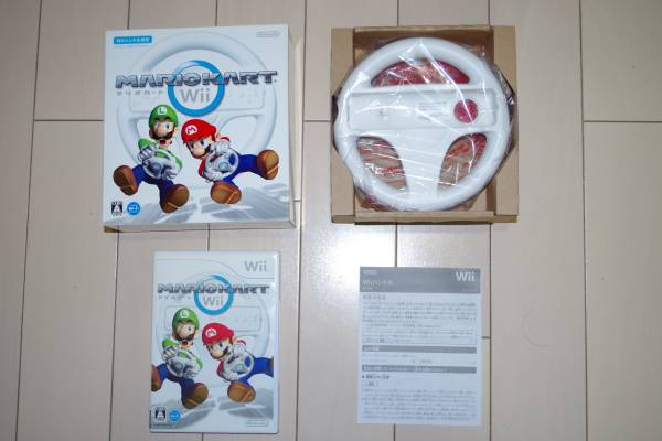 マリオカートWii　ハンドル同封品_1