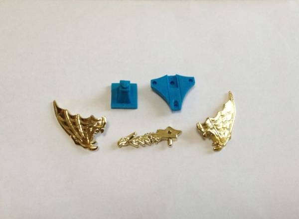 ガン消し 闇光鳳パーツ ダークネスバード 切済み 尾欠品(ガンダム 