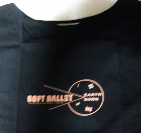 マ*グ様 Softballet 　ソフトバレエ　非売品Tシャツ 非売品：ソフト・バレエのTシャツ。未使用品。SOFT BALLET(Tシャツ