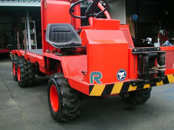林内作業車 リョウシン号 RM8WD－6型 2トンウインチ付6WD(運搬車