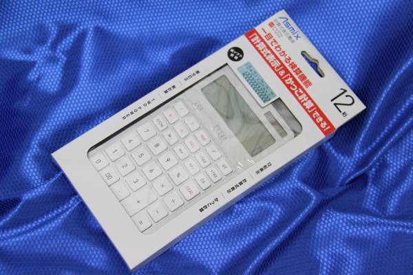アスカ 計算式表示電卓 ｃ１２２２ シルバー その他 売買されたオークション情報 Yahooの商品情報をアーカイブ公開 オークファン Aucfan Com