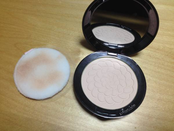 ゲラン☆メテオリットコンパクト　N°01　TEINT ROSE 中古_2