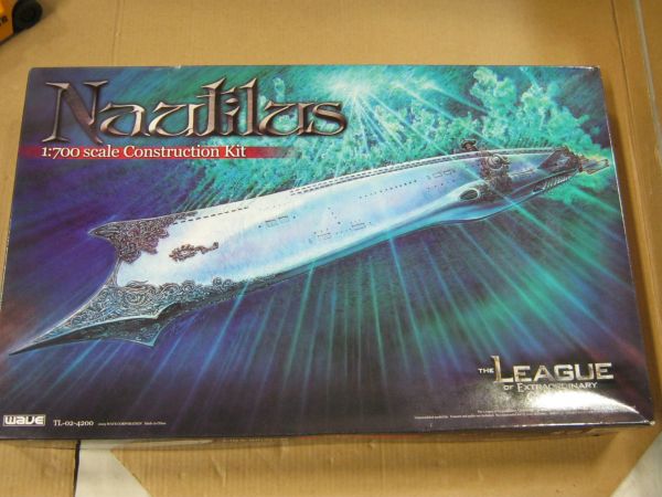 未組立品○WAVE 1/700 ノーチラス号○リーグオブレジェンド 絶版