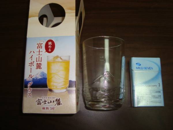 キリン富士山麓ハイボールグラス 4個 富士山世界遺産 キリン 売買されたオークション情報 Yahooの商品情報をアーカイブ公開 オークファン Aucfan Com