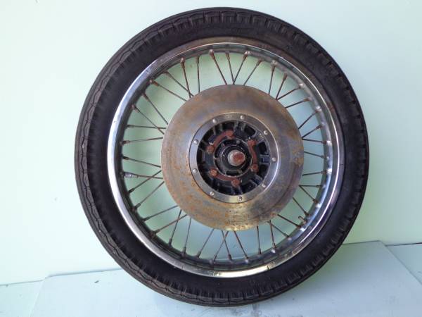 レストア途中 マッハ500ss h1A フロントダブルディスク化にも出来ます。