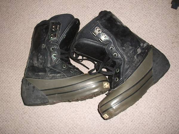 1’スノーボード用靴　ブーツ　黒　ＳＣＲＵＢ　Ｒ５・Ｌ５_2