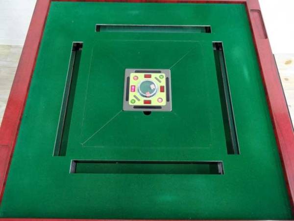 全自動麻雀卓 電元オートメーション AM-9401型 全自動麻雀卓 電元オートメーション AM-9401型