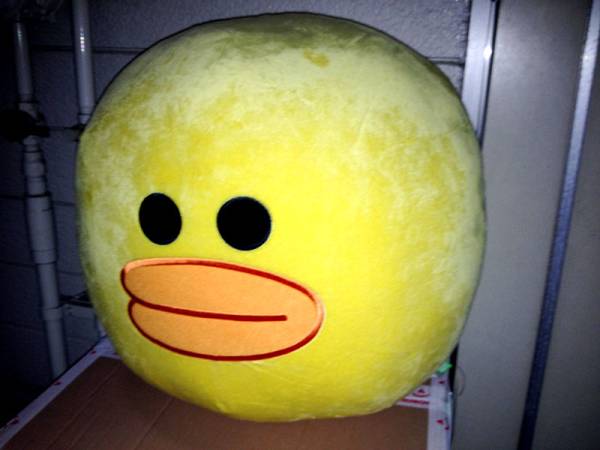 非売品 Lineサリー巨大クッション 企業ノベルティ キャラクター 売買されたオークション情報 Yahooの商品情報をアーカイブ公開 オークファン Aucfan Com