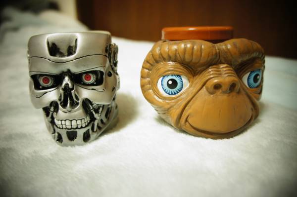 E T ターミネーター マグカップ セット Usj 映画関連グッズ 売買されたオークション情報 Yahooの商品情報をアーカイブ公開 オークファン Aucfan Com