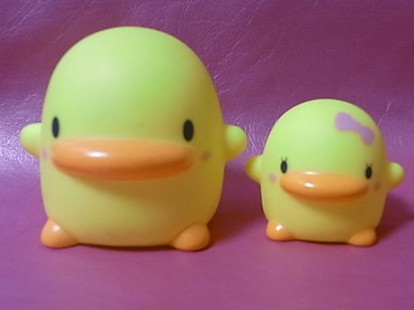 マザーグースの森　ぴよちゃん　フィギュア　ソフビ　クリア　陶器　レジン ぴよちゃん＆ぴなちゃん ソフビ ペア 人形 マザーグースの森(ひよこ
