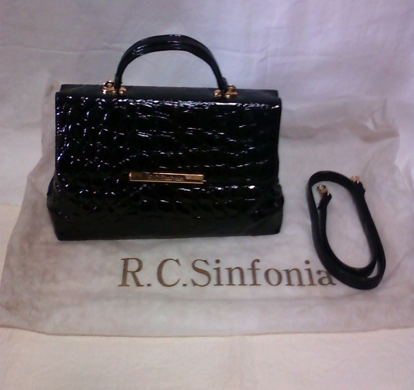 未使用品 R.C.Sinfonia(R.C.シンフォニア) 黒革バッグ 2WAY(牛革 