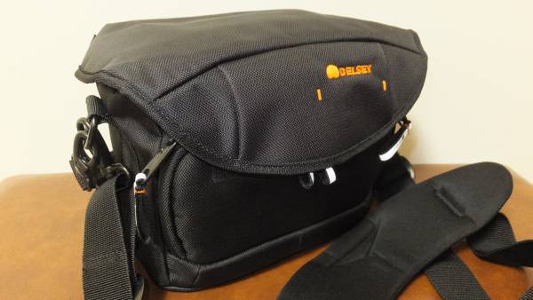 デルセー Delsey Odc 31 カメラバッグ フランス ソフトバッグ 売買されたオークション情報 Yahooの商品情報をアーカイブ公開 オークファン Aucfan Com