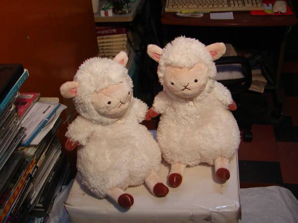 モン・スイユ（monseuil）ひつじぬいぐるみ　チリンのおうち　オレンジの屋根 モン・スイユ（monseuil）ひつじぬいぐるみ チリンのおうち オレンジの