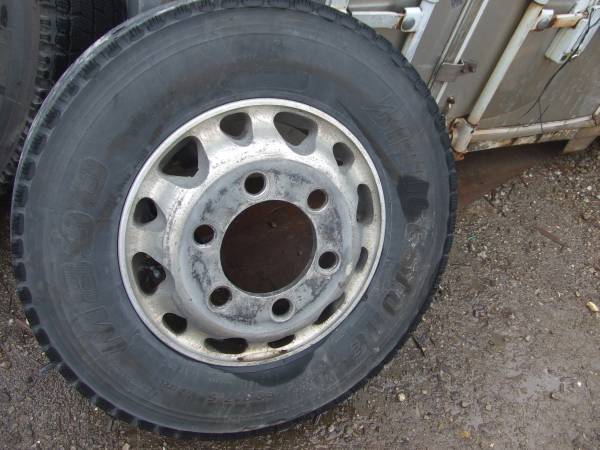 225/80　17.5　１本　アルミ