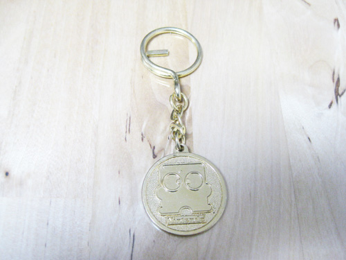 非売品】ディスくんゴールドキーホルダー 任天堂(ディスクシステム 