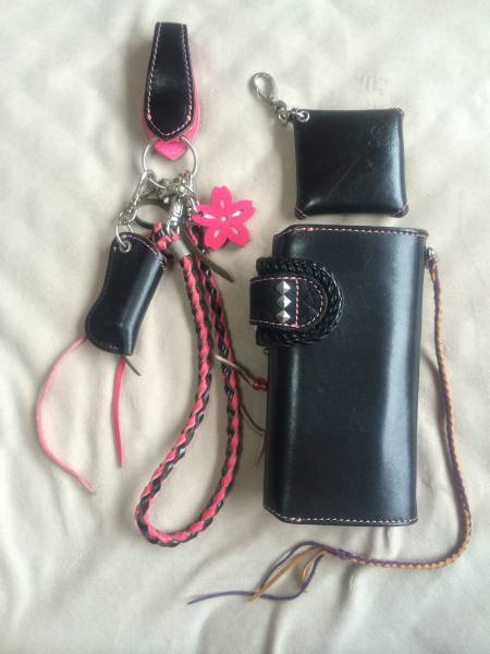 ALZUNI アルズニ ロングウォレット コンチョ 桜(長財布(小銭入れあり ALZUNI アルズニ ロングウォレット コンチョ 桜(長財布(小銭入れあり